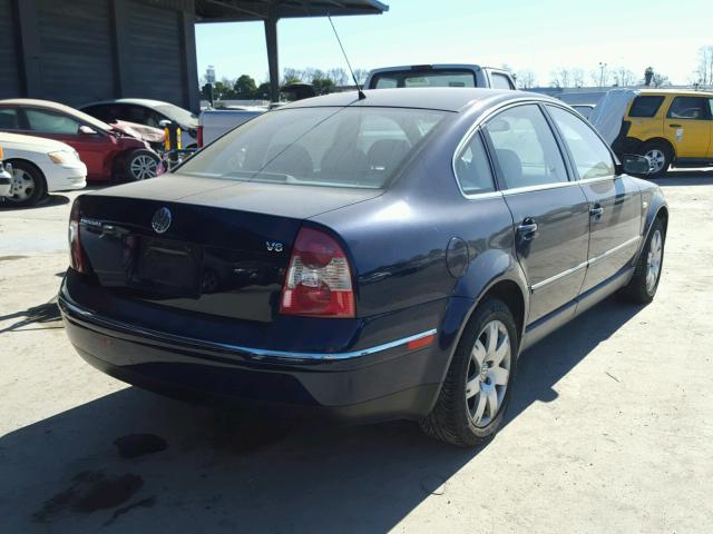 WVWRH63B71E159411 - 2001 VOLKSWAGEN PASSAT GLX BLUE photo 4