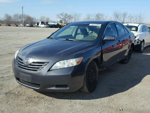 4T1BE46K39U818589 - 2009 TOYOTA CAMRY BASE GRAY photo 2