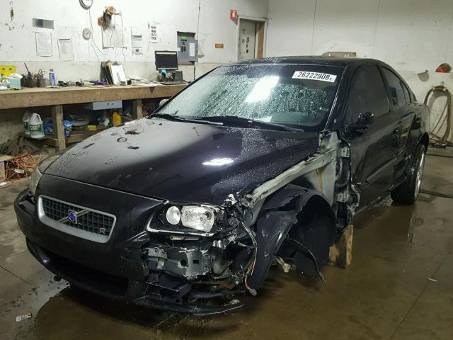 YV1RH52Y342349304 - 2004 VOLVO S60 R 黑色 照片 2