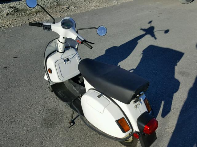 MD2CL09D22AK03912 - 2003 BAJA SCOOTER WHITE photo 3