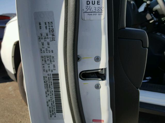 1C4NJCBAXGD615684 - 2016 JEEP COMPASS SP WHITE photo 10