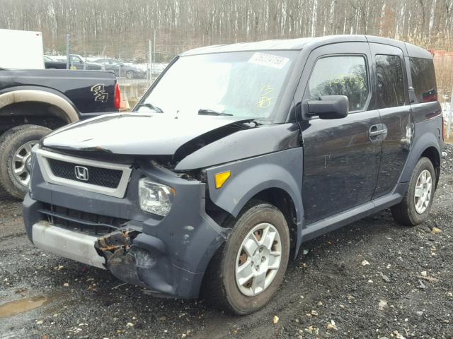 5J6YH28326L014201 - 2006 HONDA ELEMENT LX BLACK photo 2