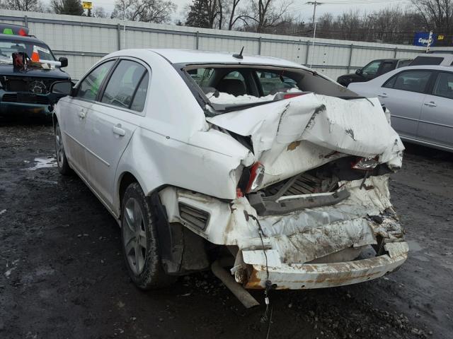 1G1ZG57B29F136107 - 2009 CHEVROLET MALIBU LS WHITE photo 3