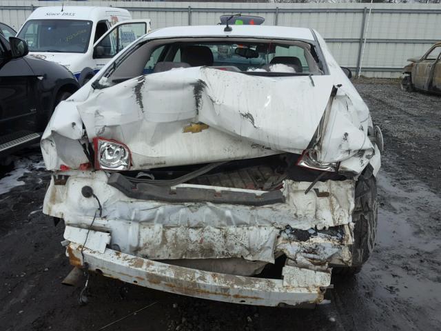 1G1ZG57B29F136107 - 2009 CHEVROLET MALIBU LS WHITE photo 9