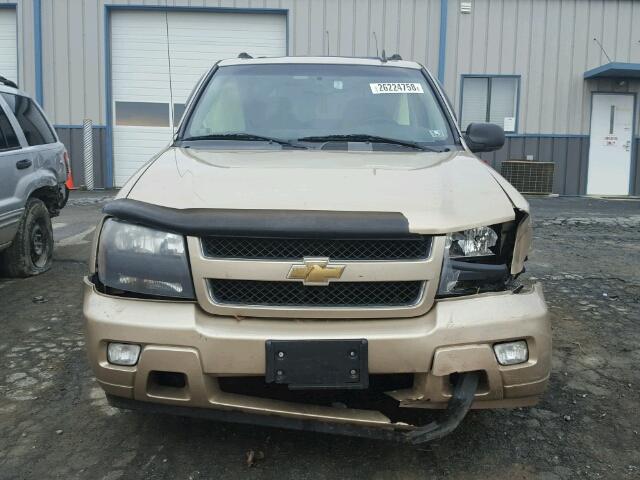 1GNDT13S872252032 - 2007 CHEVROLET TRAILBLAZE GOLD photo 9