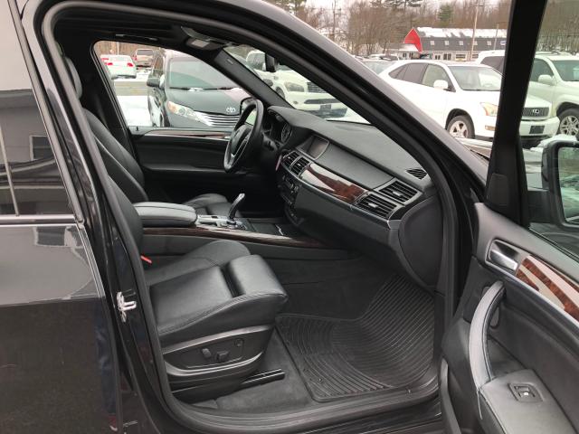 5UXZV4C57BL410432 - 2011 BMW X5 XDRIVE3 შავი ფოტო 5