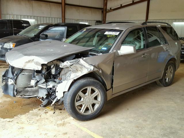 1GYDE637040117642 - 2004 CADILLAC SRX GOLD photo 2