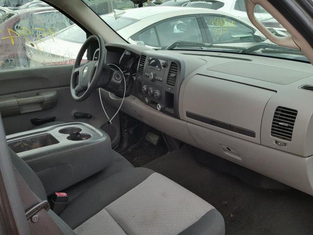 1GCEC14007Z554691 - 2007 CHEVROLET SILVERADO GRAY photo 5