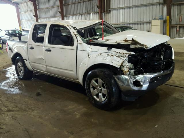 1N6AD07U09C400652 - 2009 NISSAN FRONTIER C WHITE photo 1