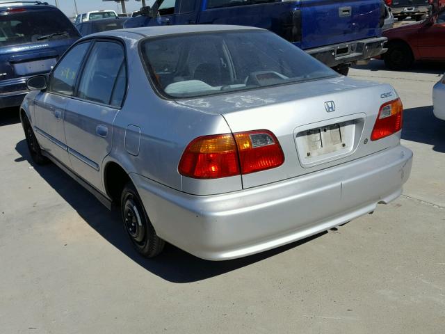 2HGEJ6617YH573234 - 2000 HONDA CIVIC BASE SILVER photo 3