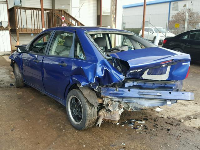 1FAHP34N76W116832 - 2006 FORD FOCUS ZX4 BLUE photo 3