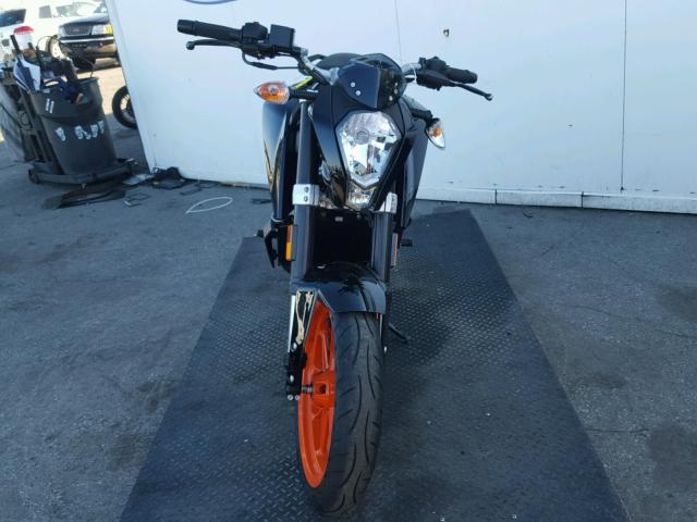 MD2JGJ401GC272866 - 2016 KTM RC 390 BLACK photo 9