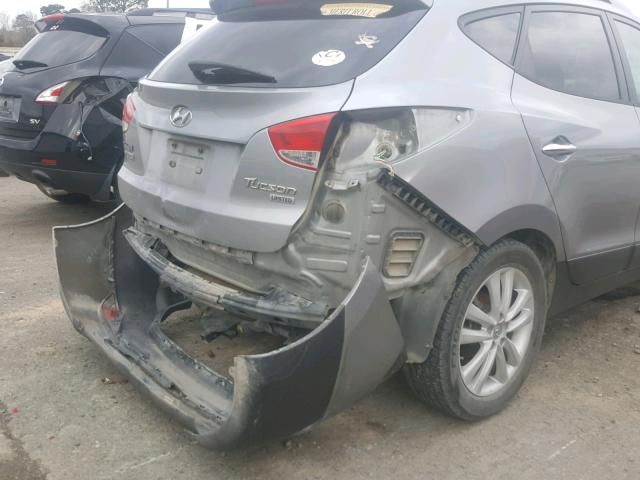 KM8JU3AC3CU336379 - 2012 HYUNDAI TUCSON GLS SILVER photo 9