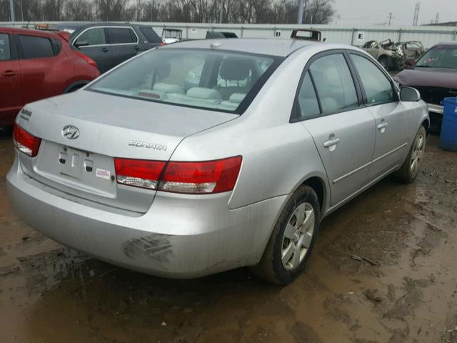 5NPET46CX8H362924 - 2008 HYUNDAI SONATA GLS SILVER photo 4