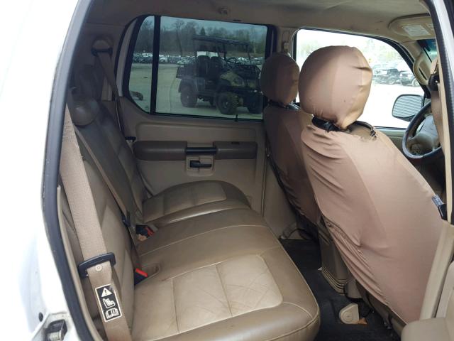 1FMDU67KX4UA22503 - 2004 FORD EXPLORER S WHITE photo 6