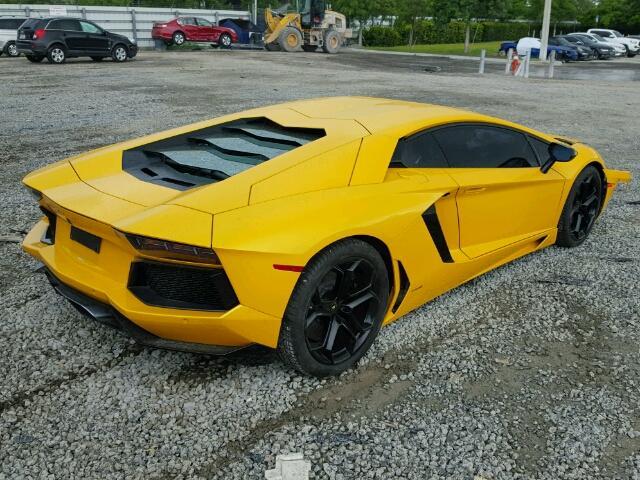 ZHWUC1ZD6DLA01866 - 2013 LAMBORGHINI AVENTADOR YELLOW photo 4