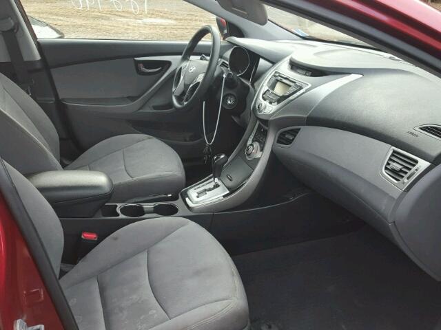 5NPDH4AE4CH095679 - 2012 HYUNDAI ELANTRA GL RED photo 5