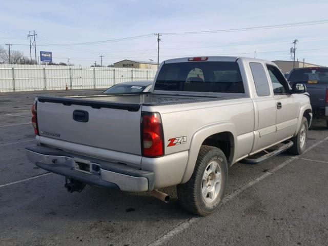 2GCEK19B261298364 - 2006 CHEVROLET SILVERADO SILVER photo 4