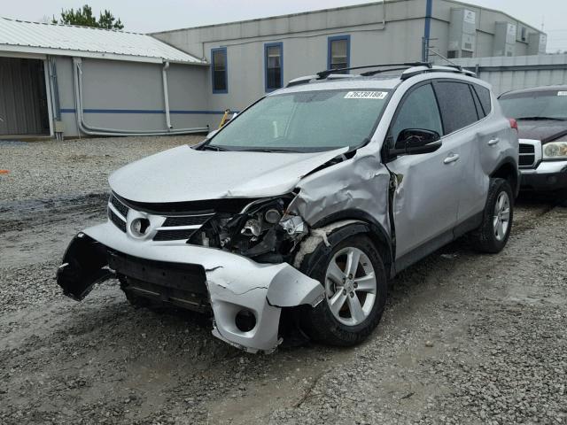 2T3WFREV0EW099231 - 2014 TOYOTA RAV4 XLE SILVER photo 2