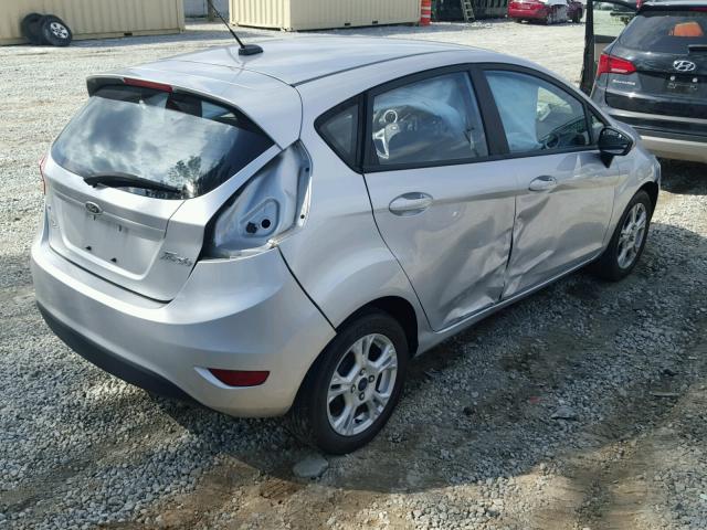 3FADP4EJ7EM215892 - 2014 FORD FIESTA SE SILVER photo 4