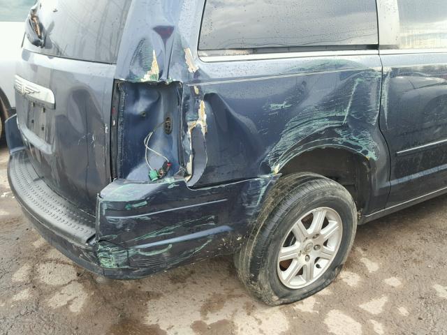 2A8HR54P68R624022 - 2008 CHRYSLER TOWN & COU BLUE photo 9