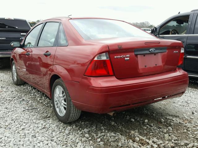 1FAFP34N85W247872 - 2005 FORD FOCUS ZX4 RED photo 3