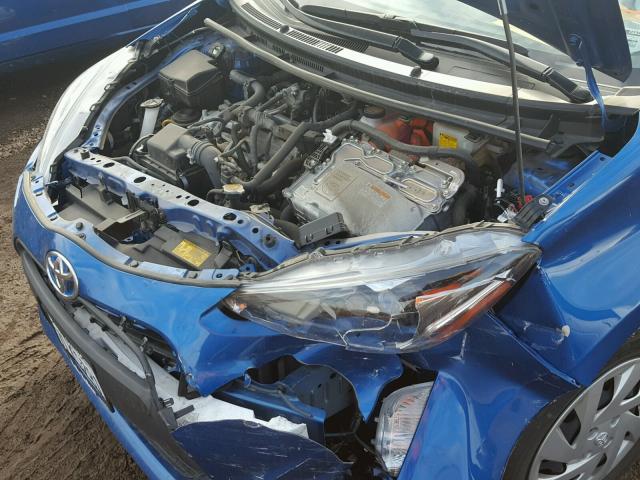 JTDKDTB30F1585414 - 2015 TOYOTA PRIUS C BLUE photo 9