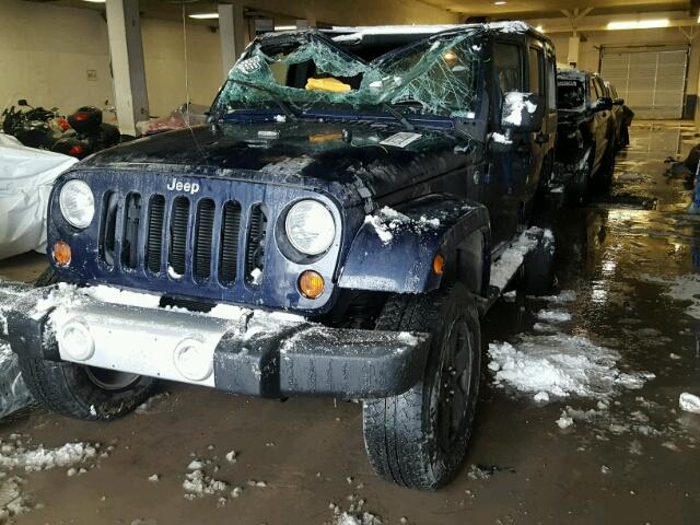 1C4BJWEG9DL536853 - 2013 JEEP WRANGLER U BLUE photo 2