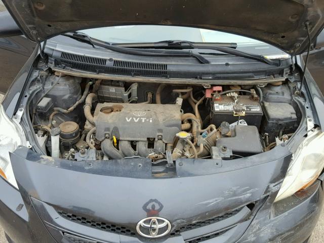 JTDBT923271172384 - 2007 TOYOTA YARIS BLACK photo 7