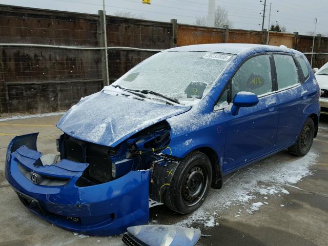 JHMGD38428S019174 - 2008 HONDA FIT BLUE photo 2