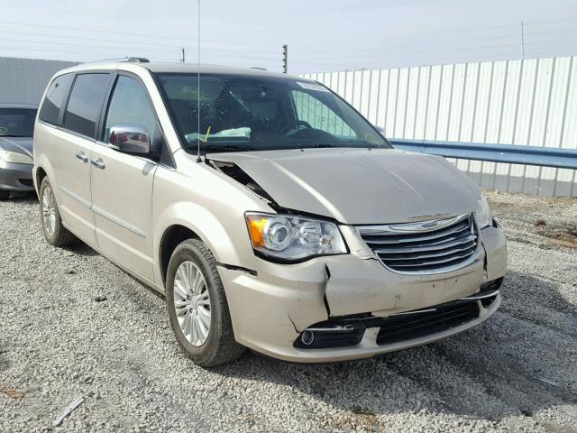 2C4RC1GG3FR554607 - 2015 CHRYSLER TOWN & COU GOLD photo 1