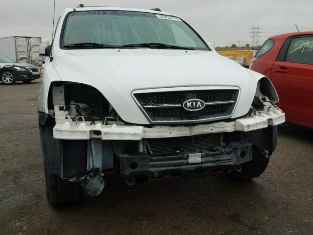 KNDJC733235119167 - 2003 KIA SORENTO EX WHITE photo 9