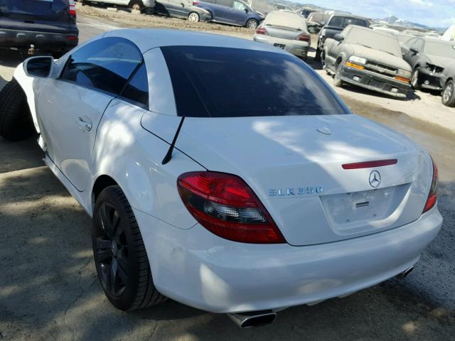 WDBWK5JA3AF231125 - 2010 MERCEDES-BENZ SLK 350 WHITE photo 3