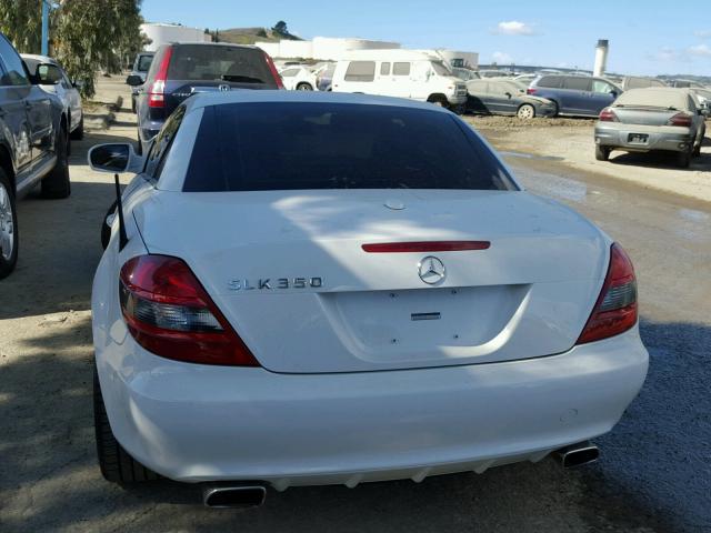 WDBWK5JA3AF231125 - 2010 MERCEDES-BENZ SLK 350 WHITE photo 6