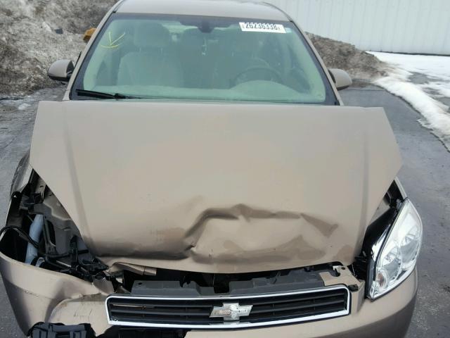 2G1WT58N079263726 - 2007 CHEVROLET IMPALA LT TAN photo 7