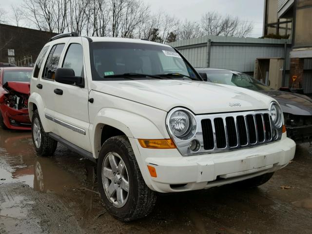 1J4GL58K56W162893 - 2006 JEEP LIBERTY LI WHITE photo 1