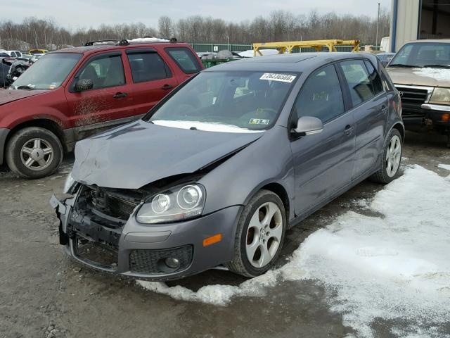 WVWGV71K37W257993 - 2007 VOLKSWAGEN NEW GTI GRAY photo 2