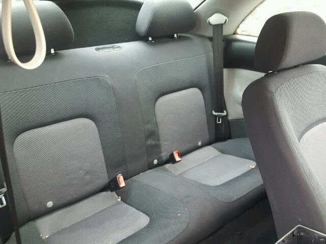 3VWCK21C93M411486 - 2003 VOLKSWAGEN NEW BEETLE 黑色 照片 6