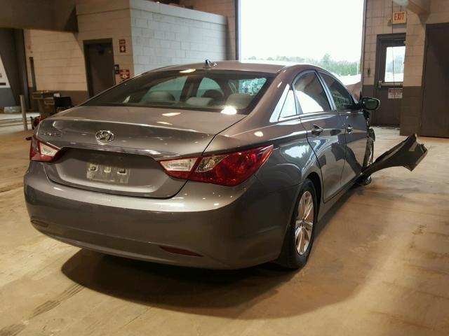 5NPEB4AC6DH776299 - 2013 HYUNDAI SONATA GLS GRAY photo 4