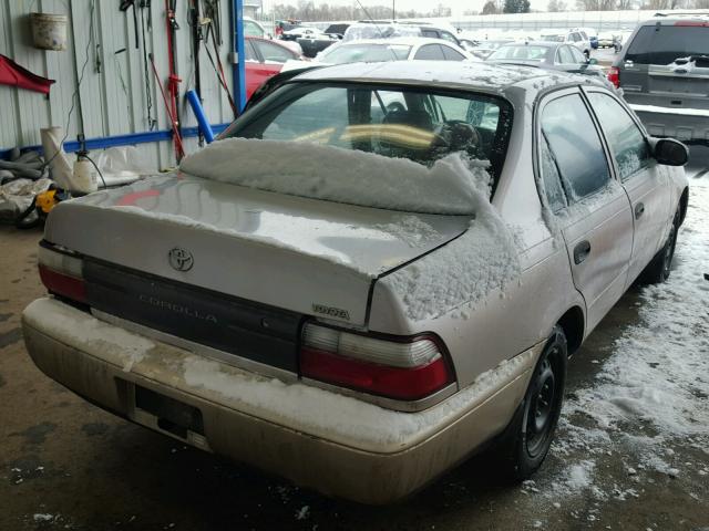 1NXBA02EXTZ357421 - 1996 TOYOTA COROLLA TAN photo 4