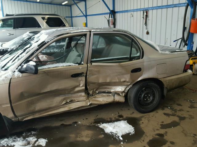 1NXBA02EXTZ357421 - 1996 TOYOTA COROLLA TAN photo 9