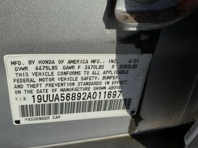 19UUA56892A011697 - 2002 ACURA 3.2TL TYPE SILVER photo 10