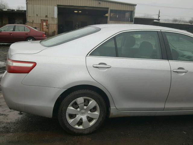 4T1BE46K49U310535 - 2009 TOYOTA CAMRY BASE SILVER photo 9