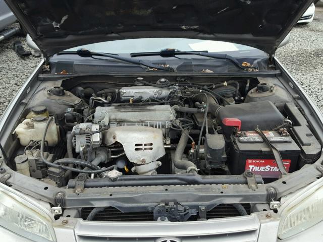 4T1BG22K9WU270176 - 1998 TOYOTA CAMRY CE BROWN photo 7