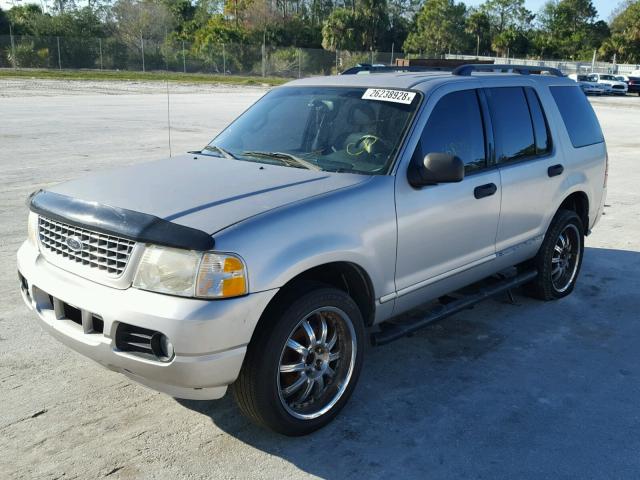 1FMZU63K04UA05267 - 2004 FORD EXPLORER X GRAY photo 2