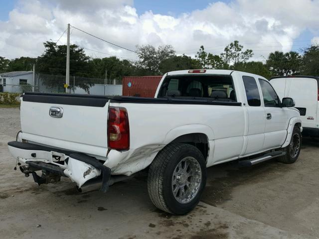 1GCEC19V83E260770 - 2003 CHEVROLET SILVERADO WHITE photo 4