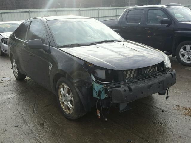 1FAHP33N48W143457 - 2008 FORD FOCUS SE BLACK photo 1