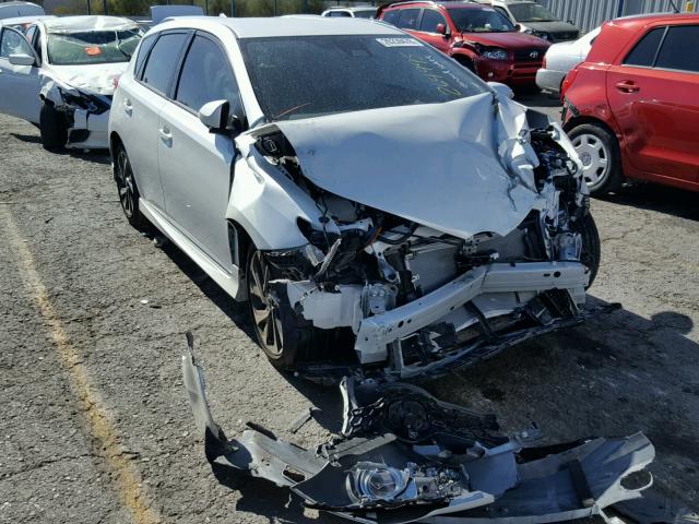 JTNKARJE0JJ552948 - 2018 TOYOTA COROLLA IM WHITE photo 1