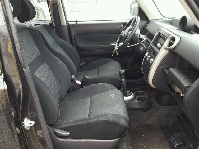 JTLKT334864103219 - 2006 TOYOTA SCION XB შავი ფოტო 5