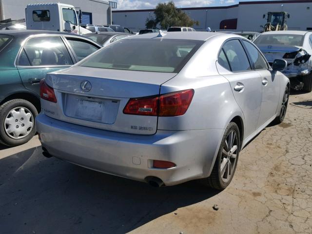 JTHBK262775045438 - 2007 LEXUS IS 250 GRAY photo 4